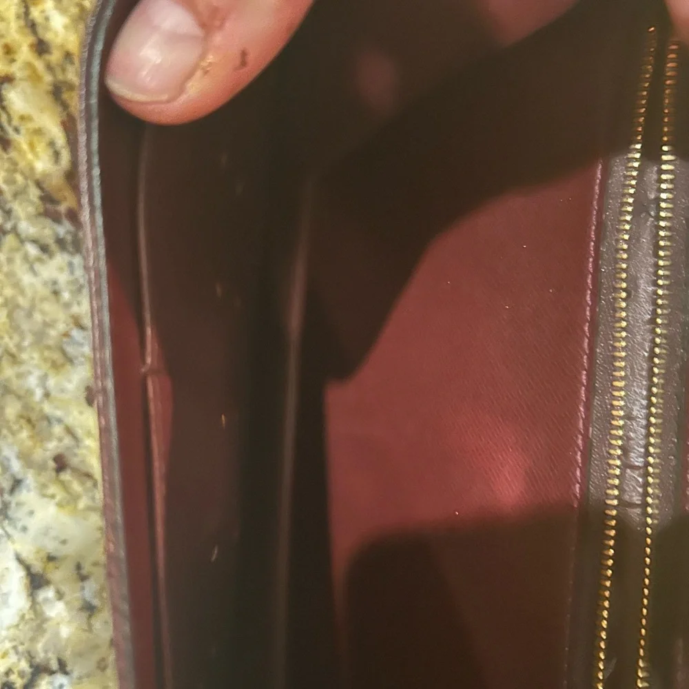 Louis Vuitton Taiga Clade Acajou Clutch Bag Business Unisex Bag LV with coa - Picture 11 of 15